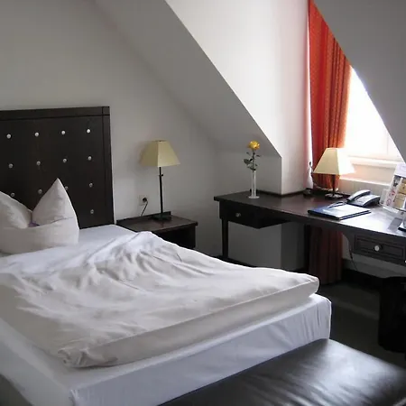 ホテル Western Soibelmanns Lutherstadt 4*